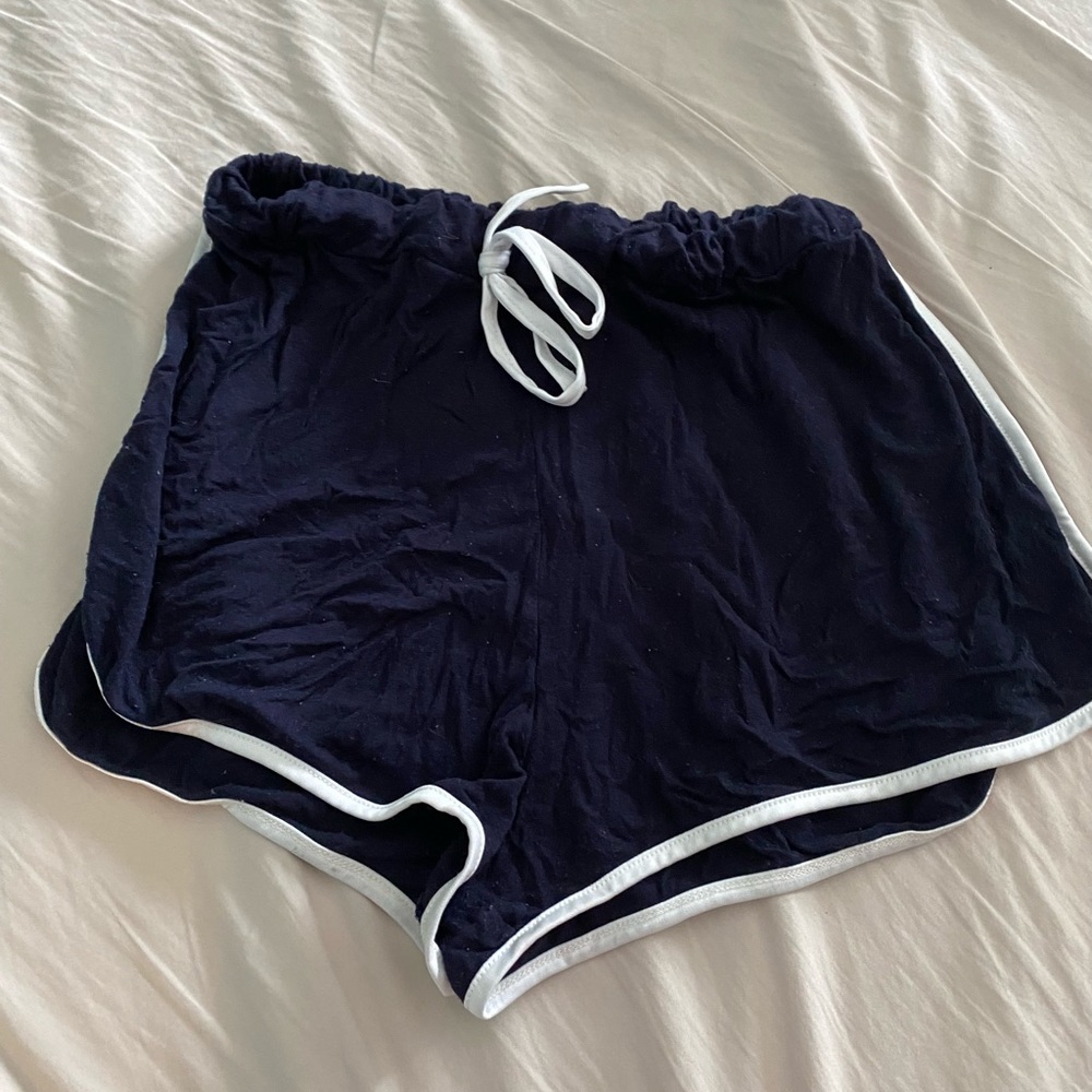 Lounge shorts from Pretty Little Thing